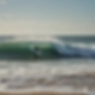 Waves crashing on the shore, ideal conditions for kite surfing